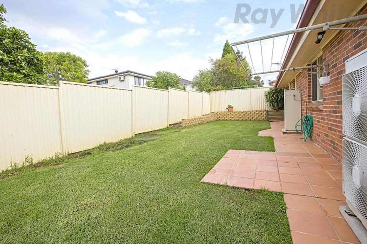 6 Dilston Close, WEST HOXTON NSW 2171, West Hoxton - Thumbnail 8