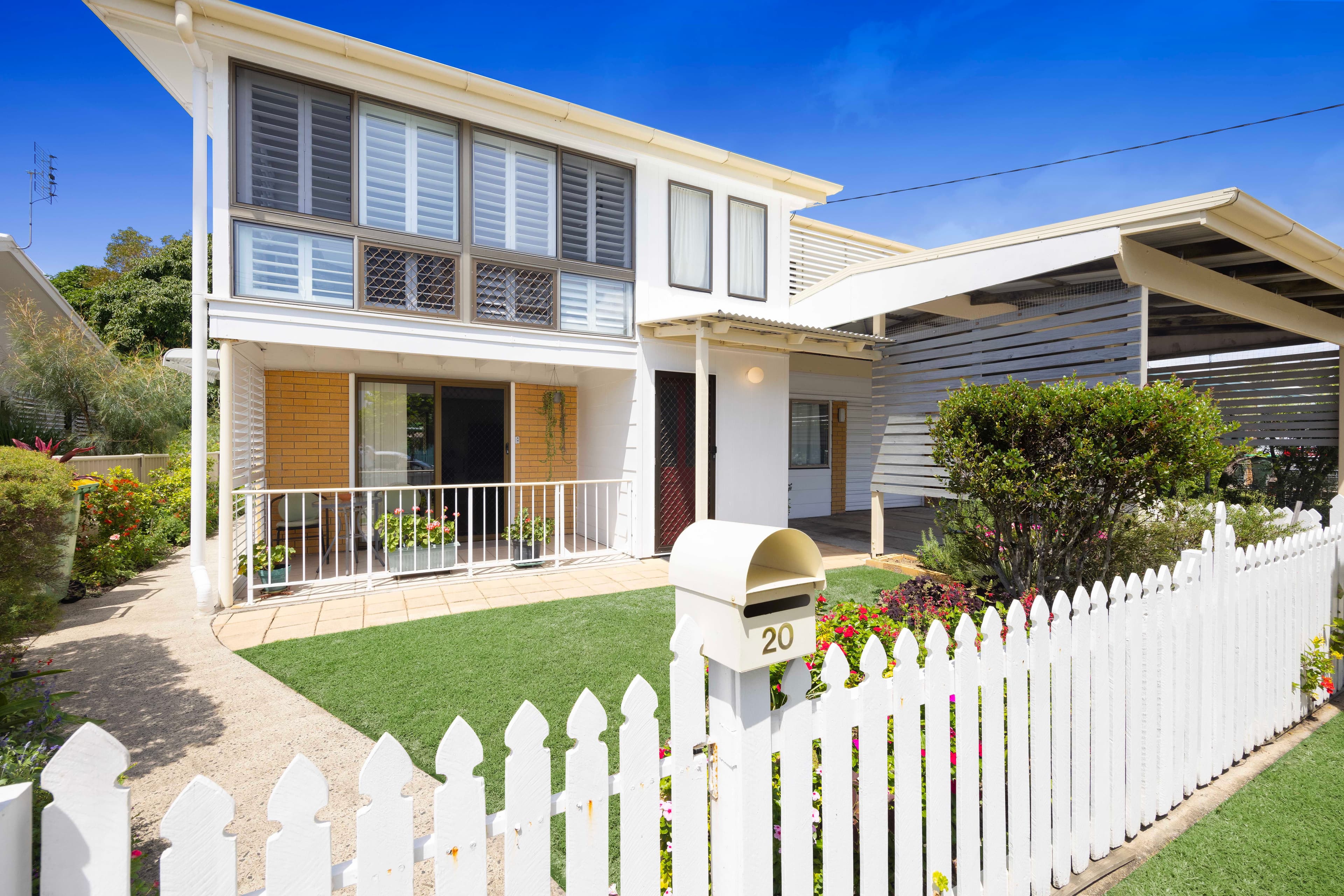 20 Burke Street, Golden Beach QLD 4551, Golden Beach - Thumbnail 2