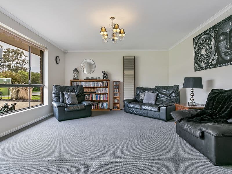 3 Pekan Street, Aberfoyle Park SA 5159, Aberfoyle Park - Thumbnail 3
