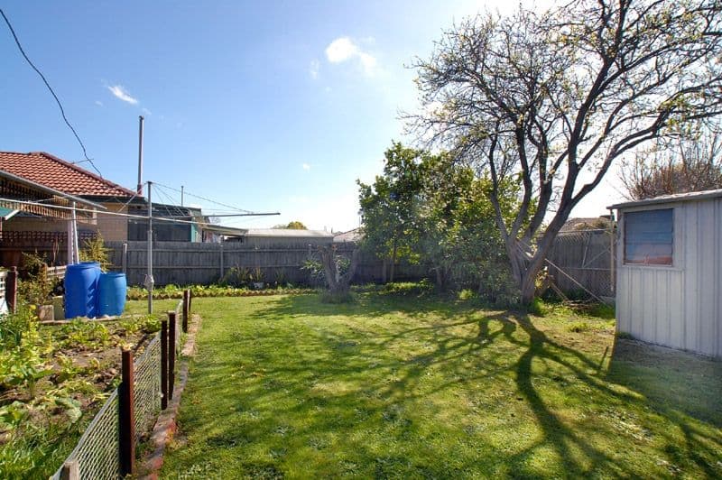 41 Yarraman Road, NOBLE PARK VIC 3174, Noble Park - Thumbnail 8