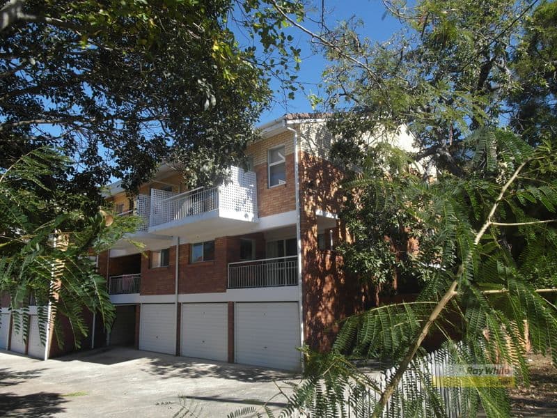 28 Rossiter Parade, HAMILTON QLD 4007, Hamilton - Image 1