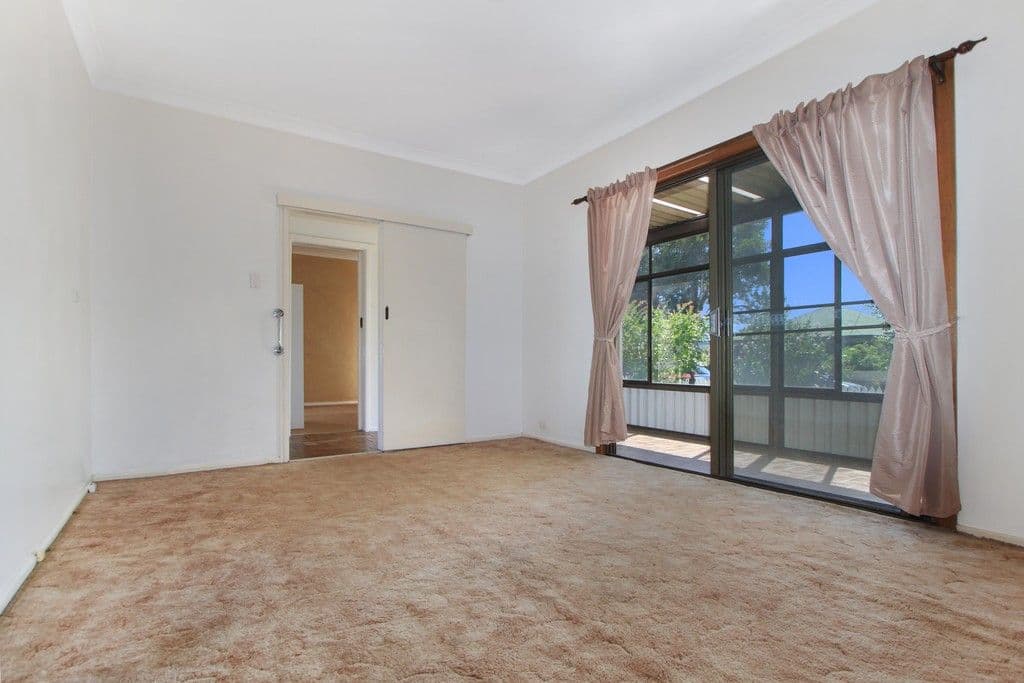 10 Storey Street, Fairy Meadow - Thumbnail 2