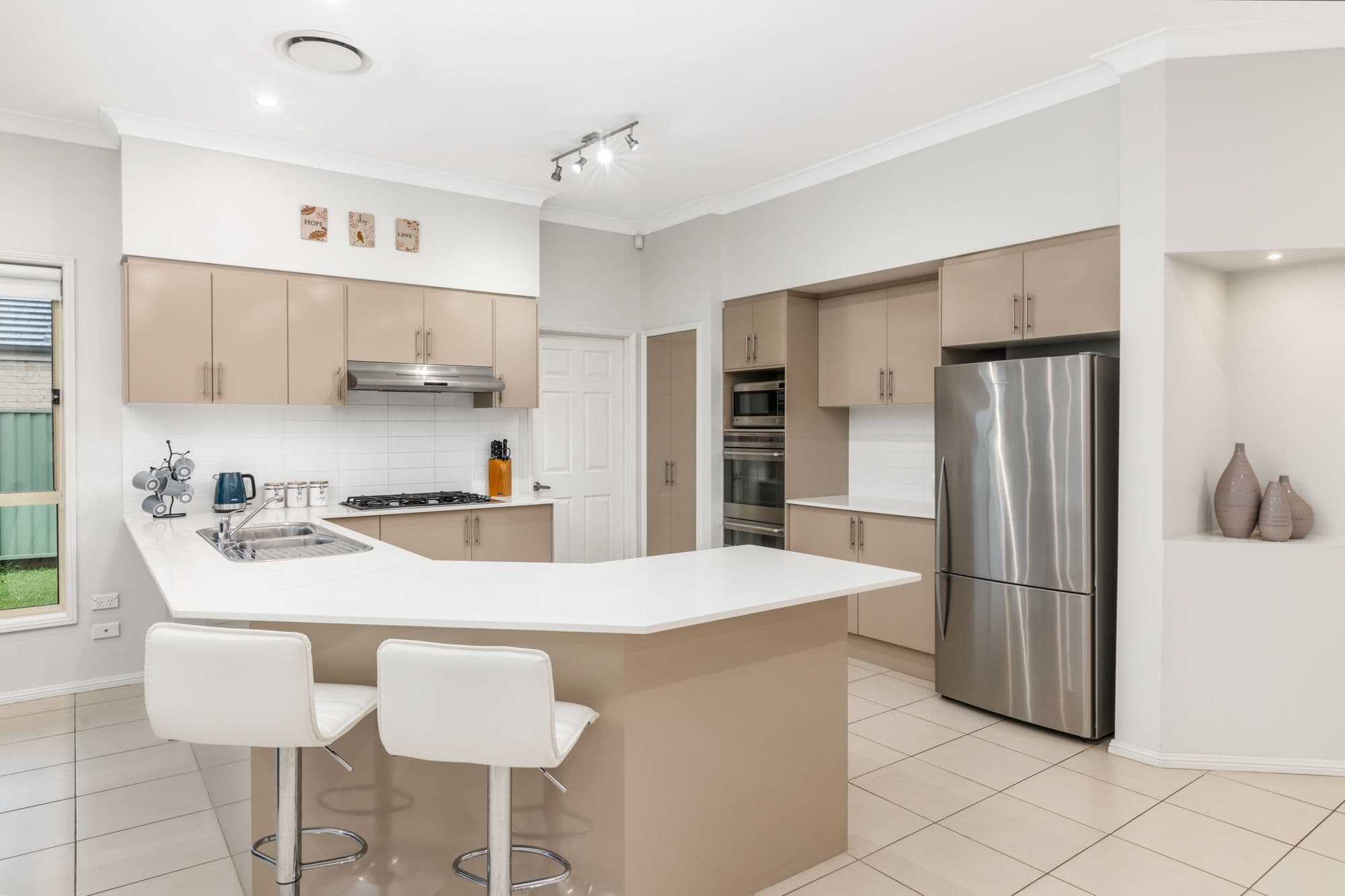 9 Crestwood Avenue, Glenmore Park NSW 2745, Glenmore Park - Thumbnail 5