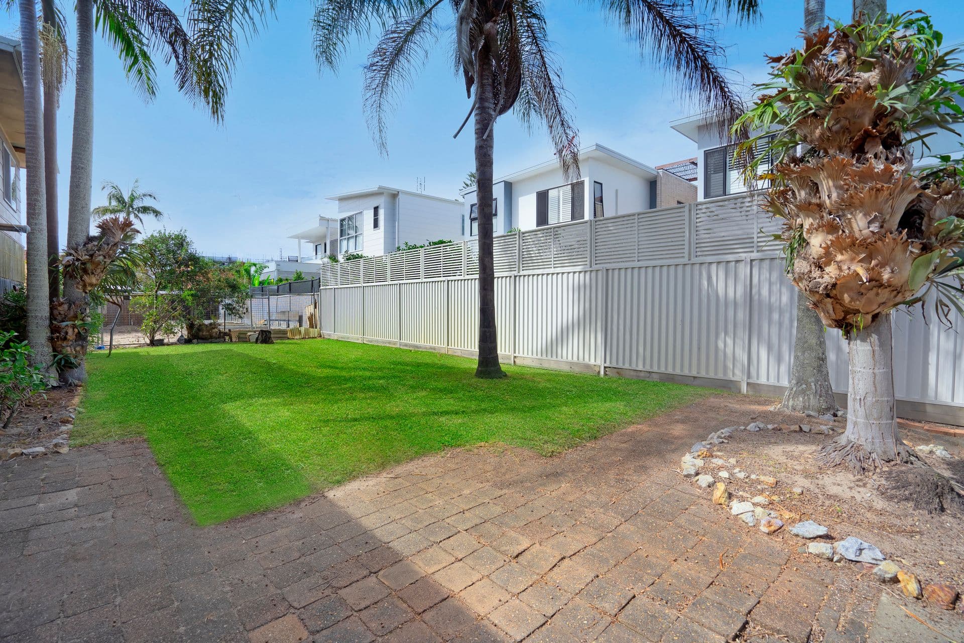 26 Tallebudgera Drive, Palm Beach QLD 4221, Palm Beach - Thumbnail 3