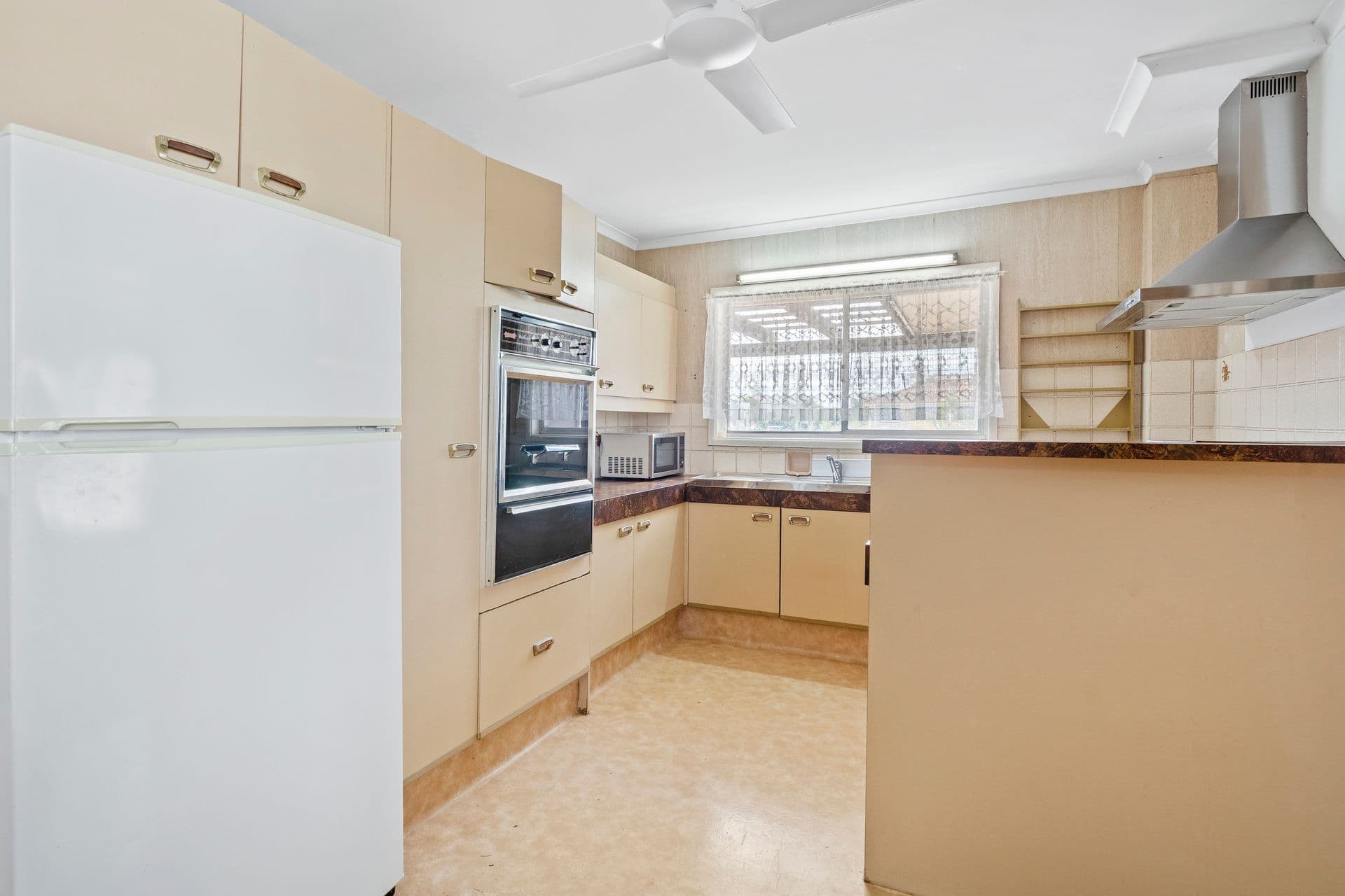 26 Tallebudgera Drive, Palm Beach QLD 4221, Palm Beach - Thumbnail 8