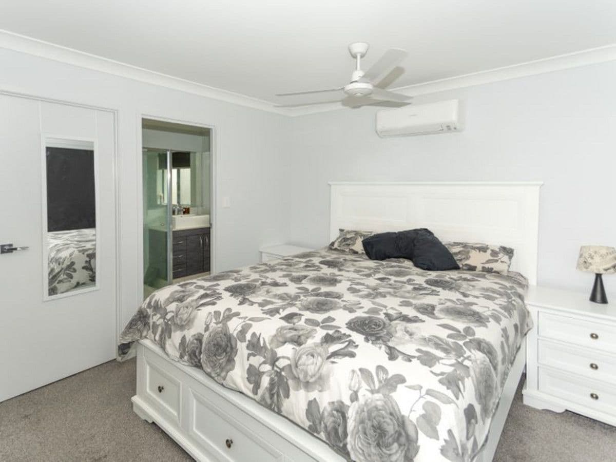 25 McVeigh Street, Pimpama QLD 4209, Pimpama - Thumbnail 5