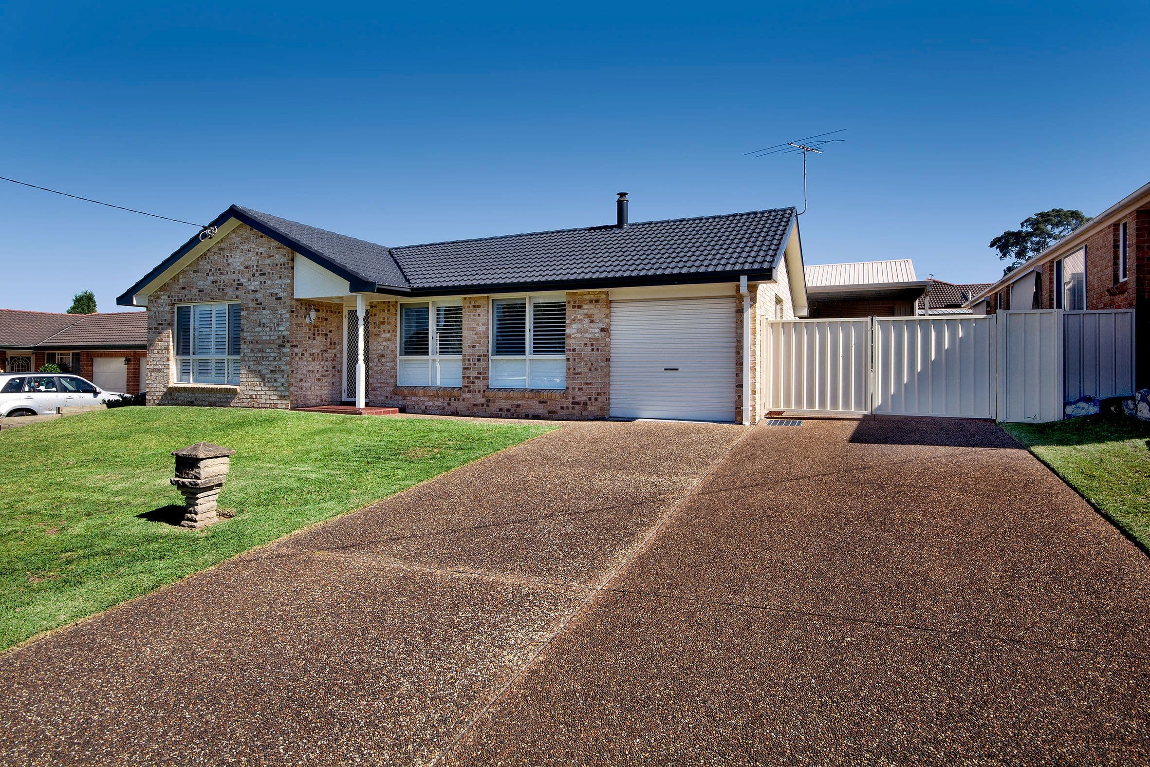 15 Harris Street, Cameron Park - Thumbnail 2