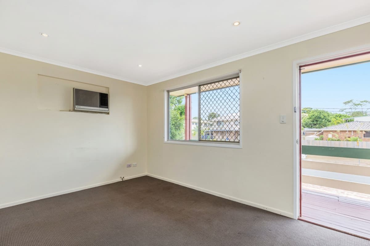 64 Kevin Street, DECEPTION BAY, Deception Bay - Thumbnail 2