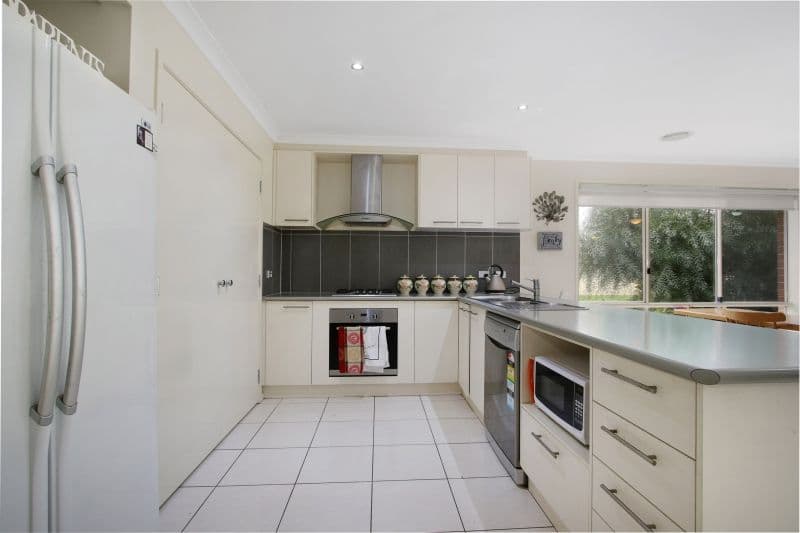 44 McBean Street, Culcairn NSW 2660, Culcairn - Thumbnail 3