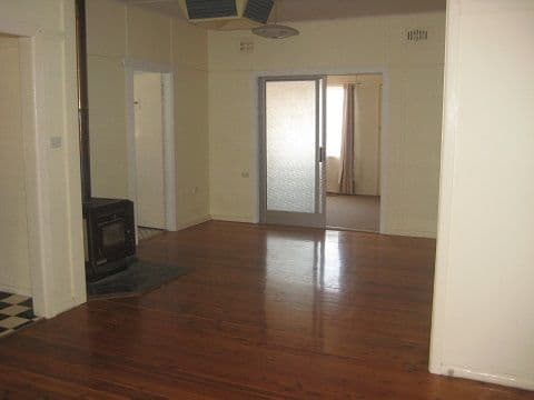 36 Broad Street, Coonamble NSW 2829, Coonamble - Thumbnail 2