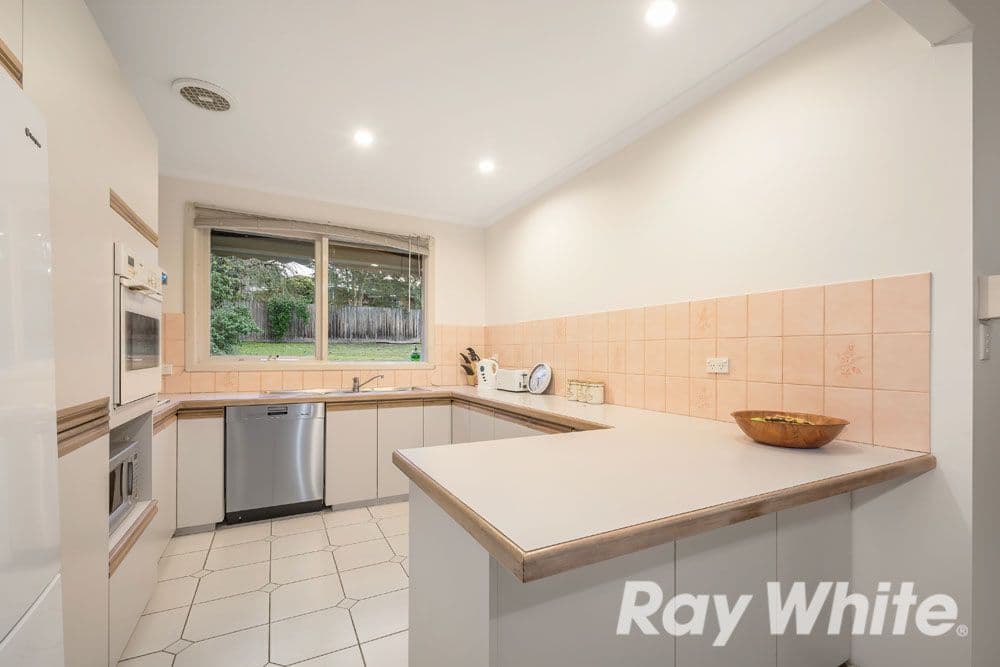 109 Ellesmere Parade, ROSANNA VIC 3084, Rosanna - Thumbnail 7