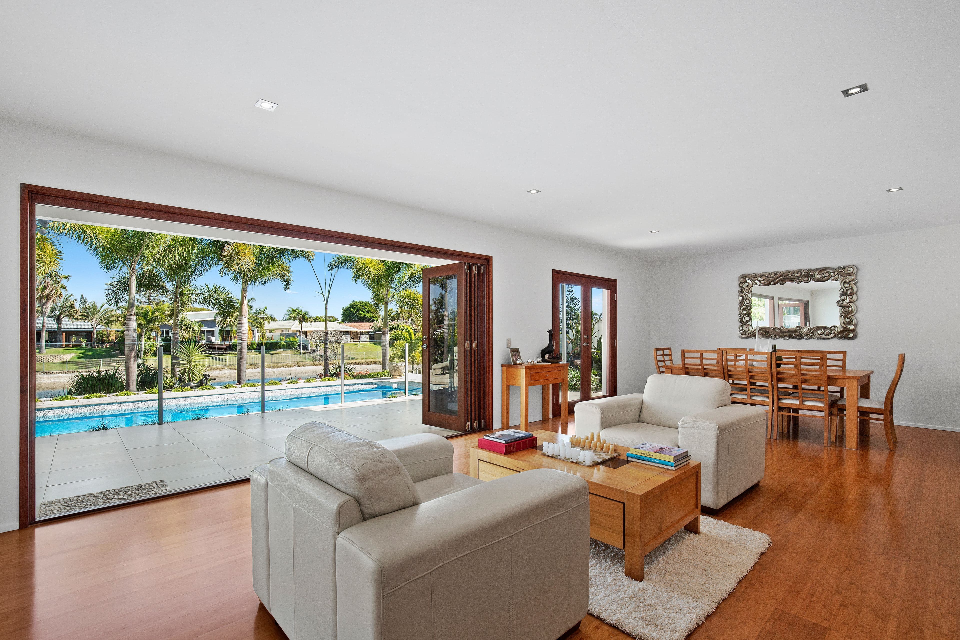 44 Alec Avenue, Mermaid Waters QLD 4218, Mermaid Waters - Thumbnail 3