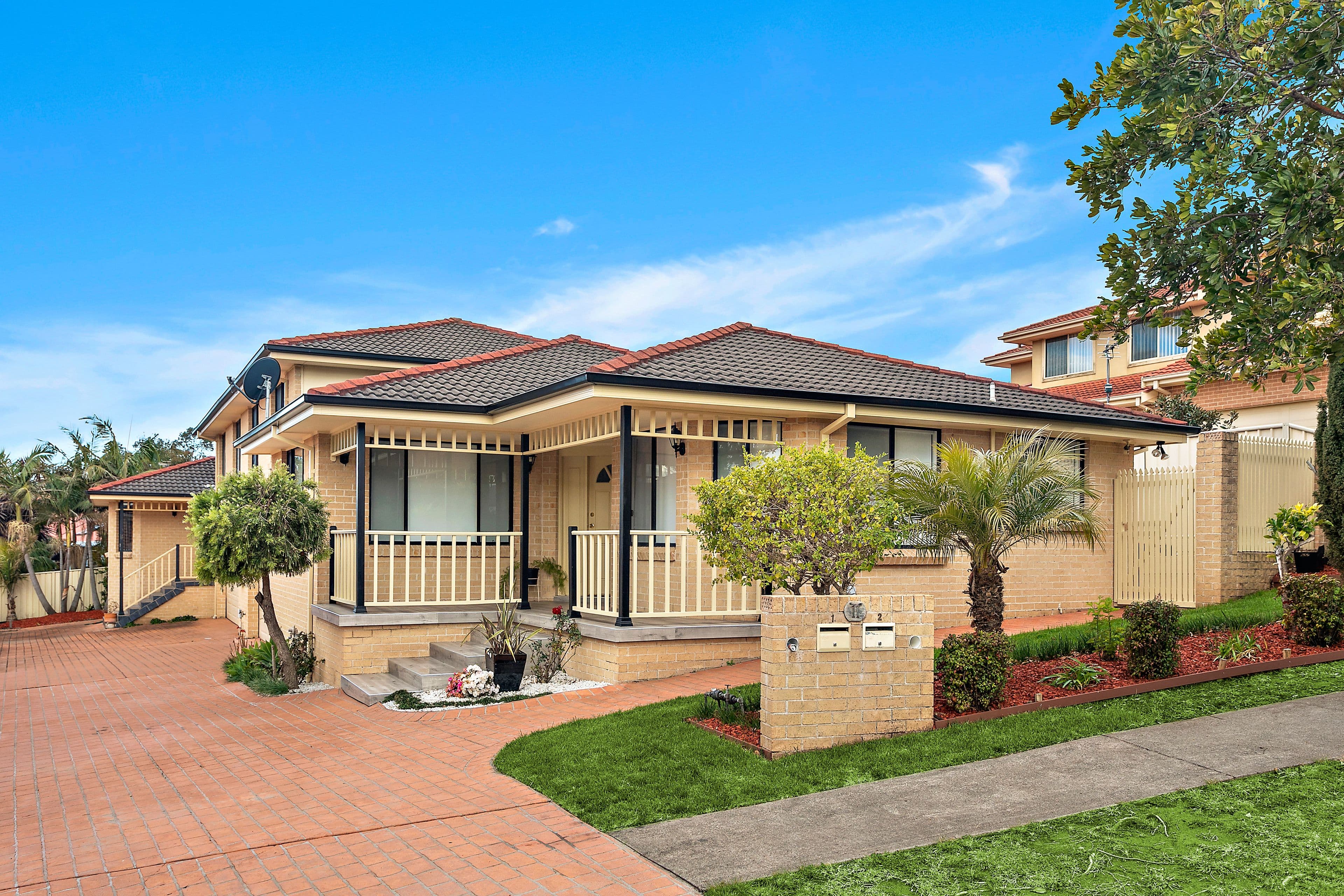 11 Eucumbene Avenue, Flinders - Image 1