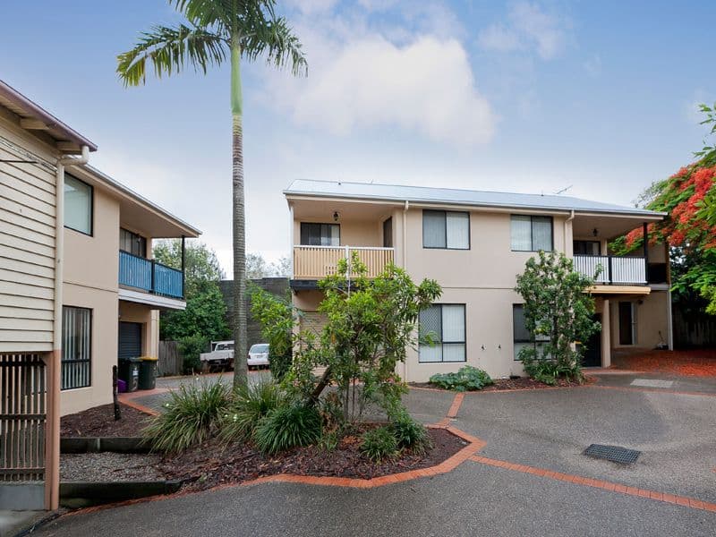 7 Curtis Street, NORMAN PARK QLD 4170, Norman Park - Image 1