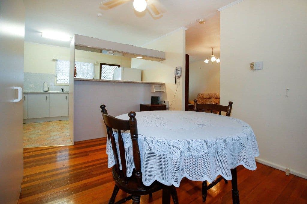 186 Charles Street, Cranbrook QLD 4814, Cranbrook - Thumbnail 4