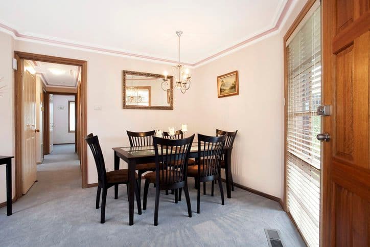 18 Elizabeth Street, DONCASTER EAST VIC 3109, Doncaster East - Thumbnail 3