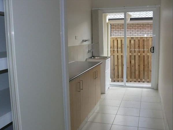 14 Cessna Street, UPPER COOMERA QLD 4209, Upper Coomera - Thumbnail 3