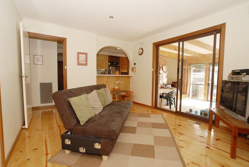 9 Shelford Court, FERNTREE GULLY VIC 3156, Ferntree Gully - Thumbnail 2