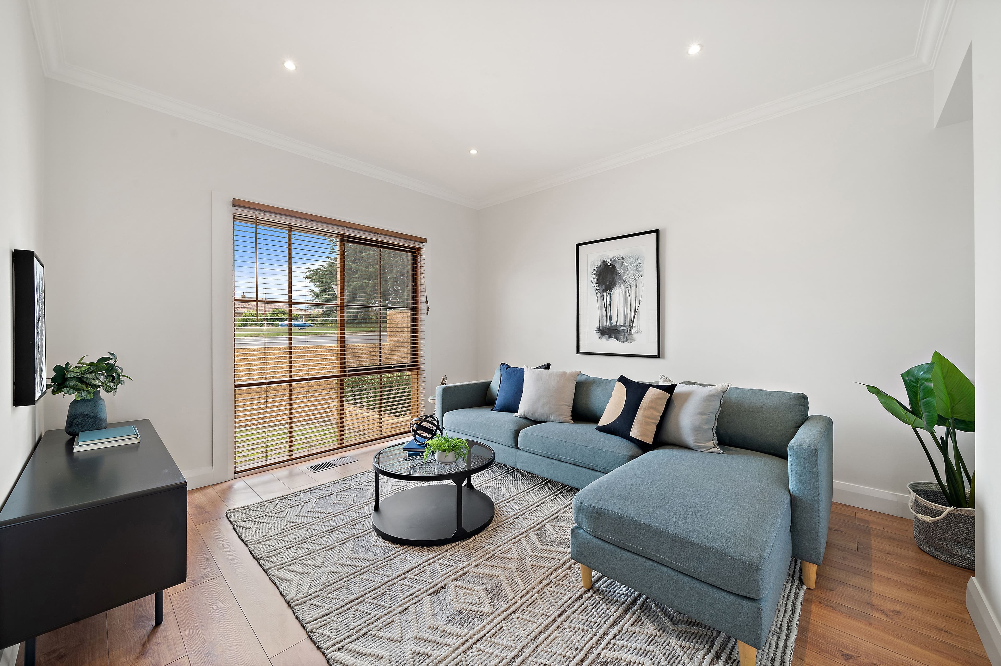43 Uriarra Road, Crestwood NSW 2620, Crestwood - Thumbnail 2