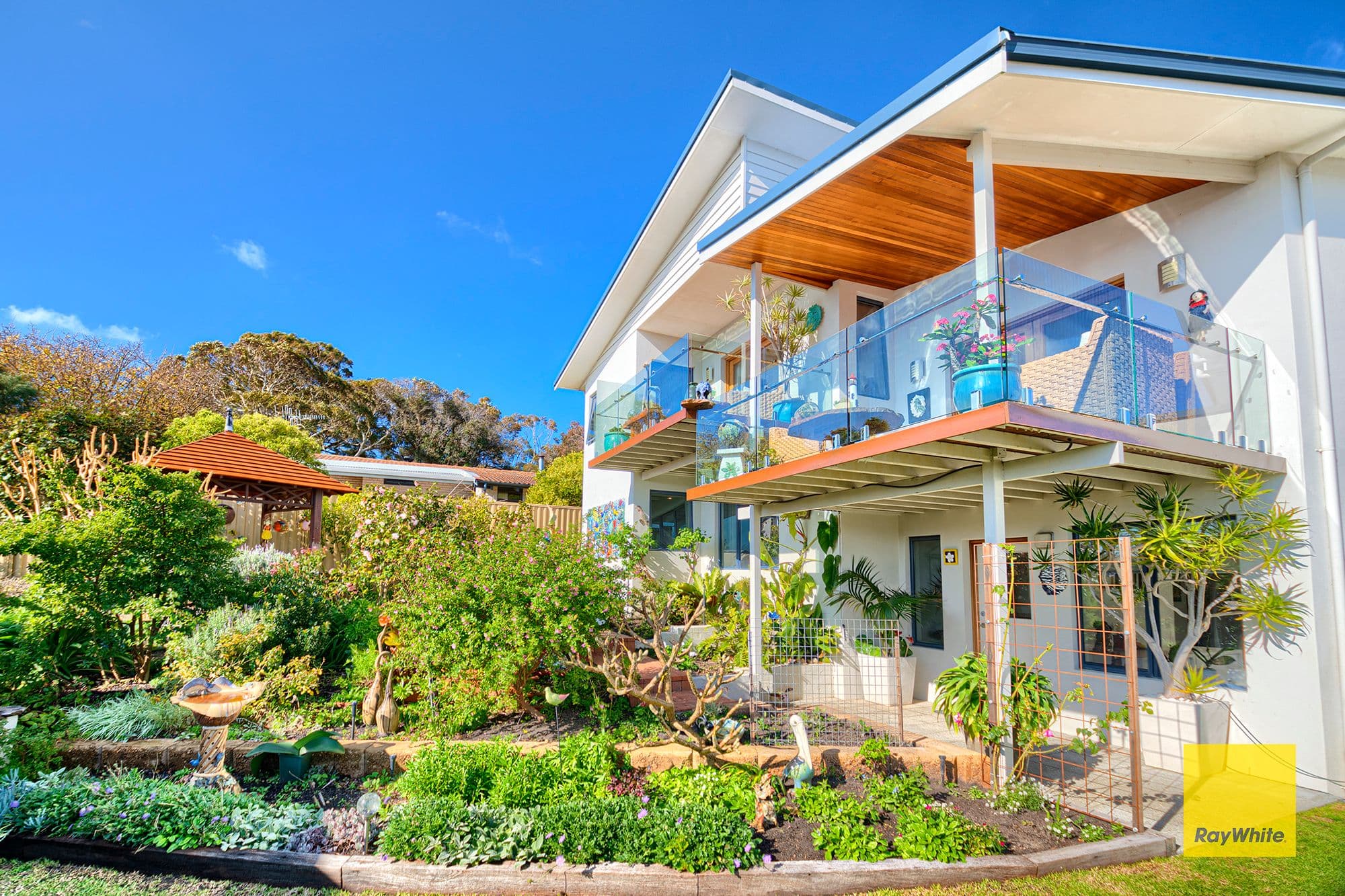 9 Breaksea Crescent, Collingwood Heights WA 6330, Collingwood Heights - Thumbnail 2