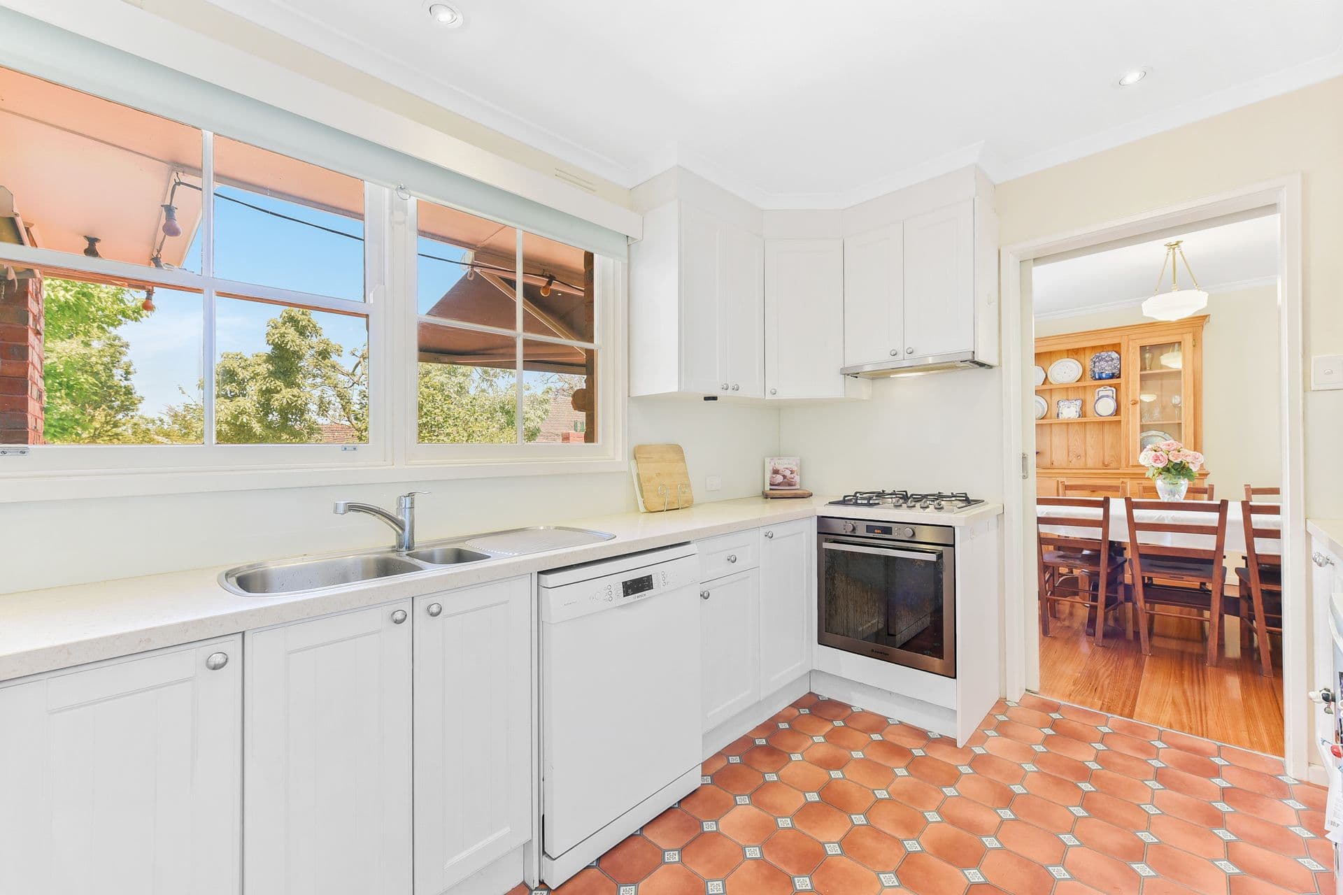 4 Wendy Street, Forest Hill VIC 3131, Forest Hill - Thumbnail 7