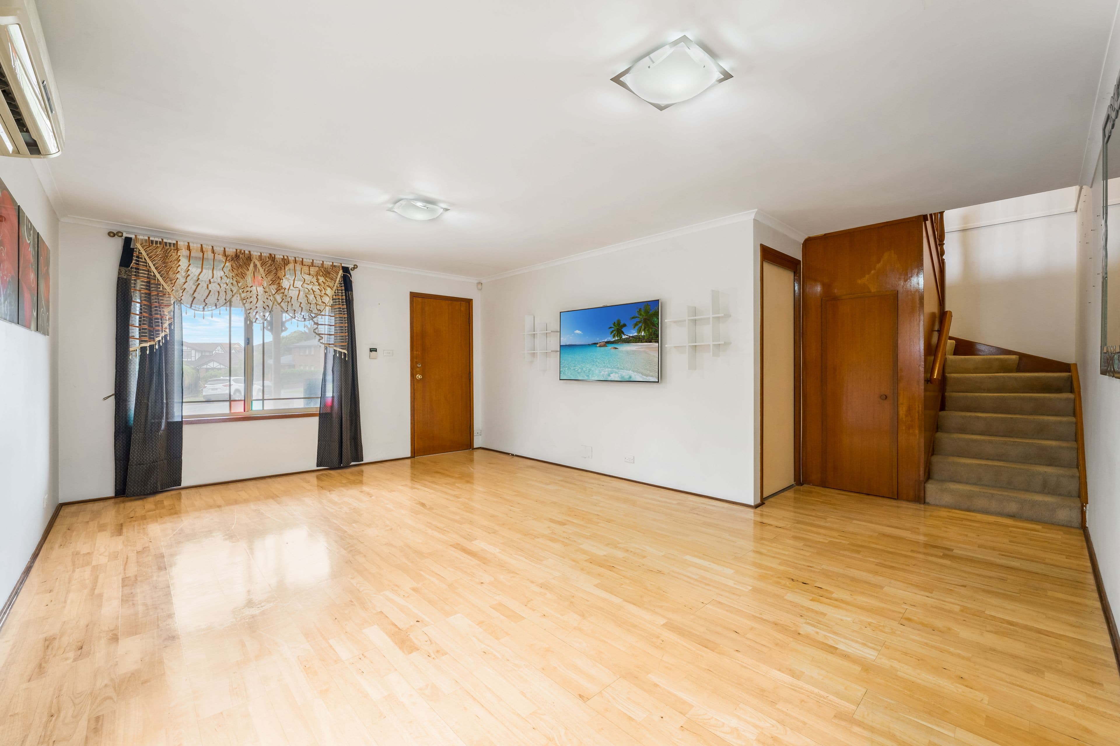 18B Tulloch Close, Casula NSW 2170, Casula - Thumbnail 5