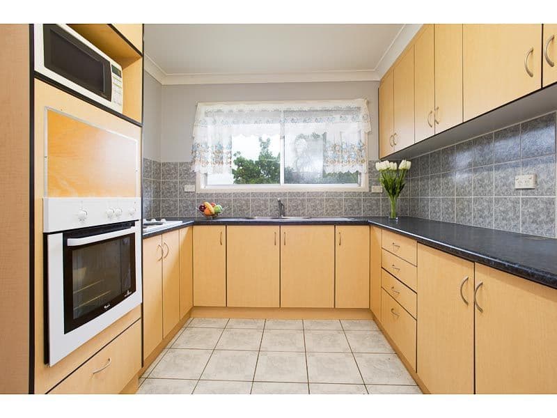 11 Larwood Street, UPPER MOUNT GRAVATT QLD 4122, Upper Mount Gravatt - Thumbnail 3