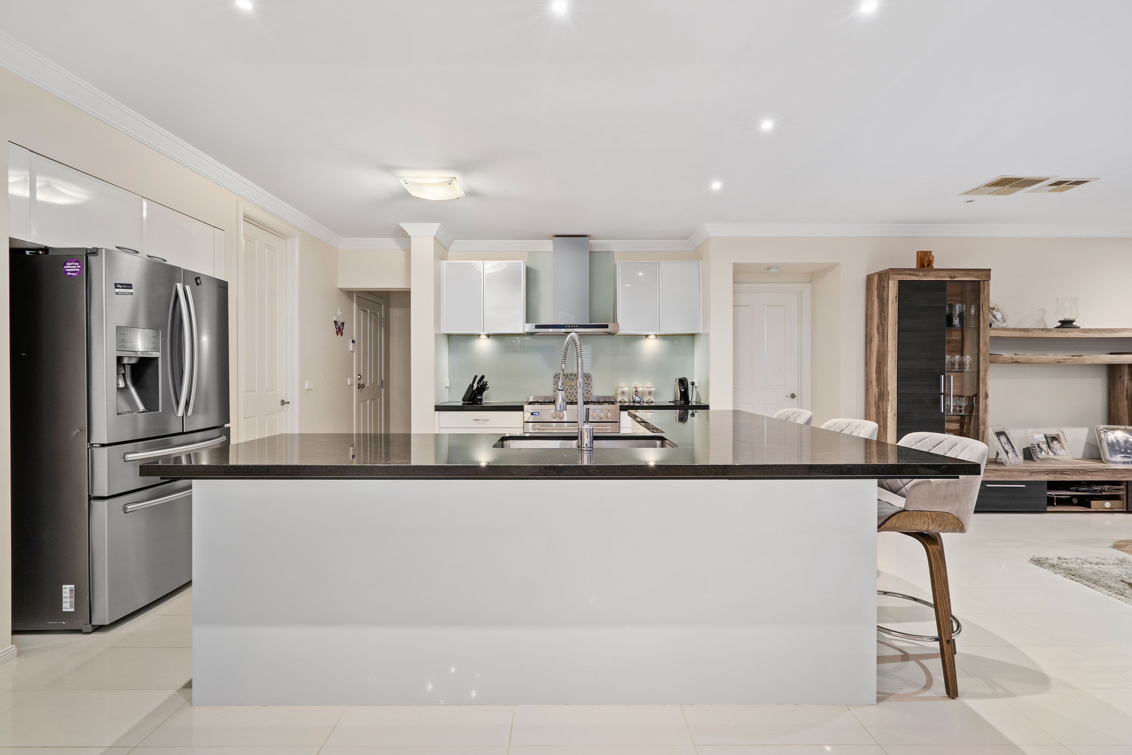 87 Linacre Drive, Bundoora VIC 3083, Bundoora - Thumbnail 3