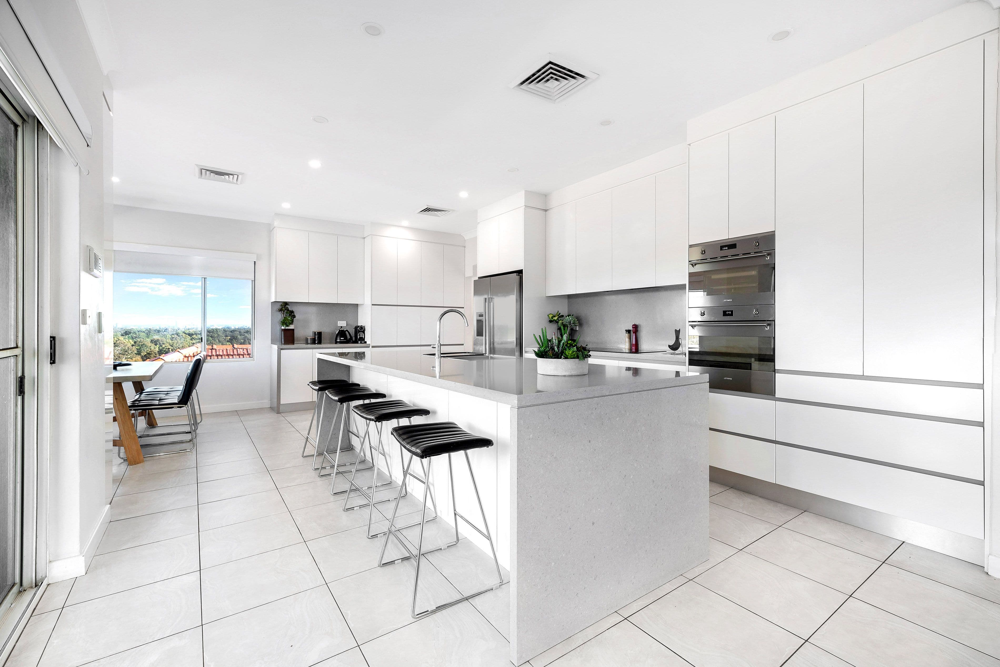 48 Wendy Avenue, Georges Hall NSW 2198, Georges Hall - Thumbnail 4