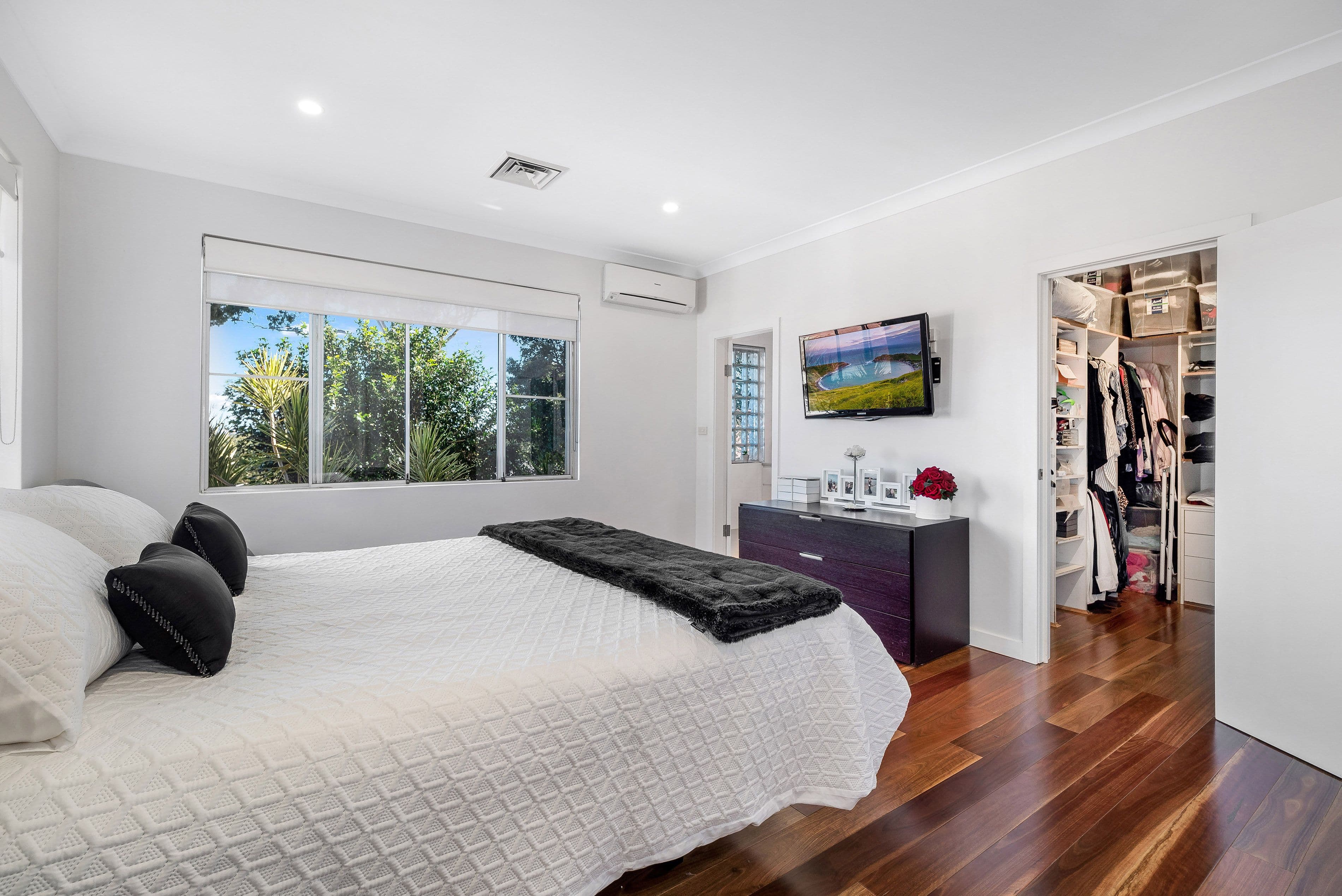 48 Wendy Avenue, Georges Hall NSW 2198, Georges Hall - Thumbnail 6