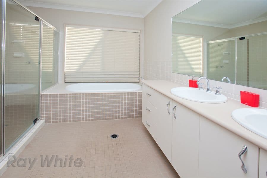 8 Hillview Street, SPRINGFIELD QLD 4300, Springfield - Thumbnail 6