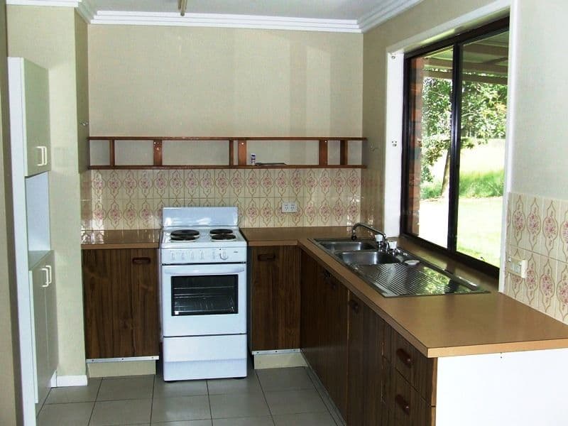 41 Greber Road, BEERWAH QLD 4519, Beerwah - Thumbnail 3
