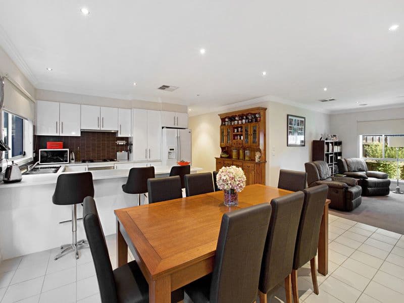 13 Beechwood Court, MERNDA VIC 3754, Mernda - Thumbnail 6
