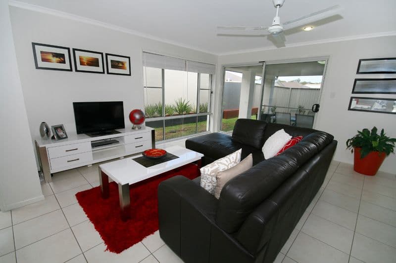 18 Chestwood Crescent, SIPPY DOWNS QLD 4556, Sippy Downs - Thumbnail 4