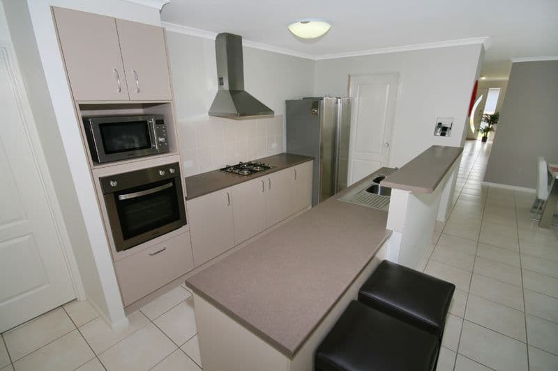 18 Chestwood Crescent, SIPPY DOWNS QLD 4556, Sippy Downs - Thumbnail 5