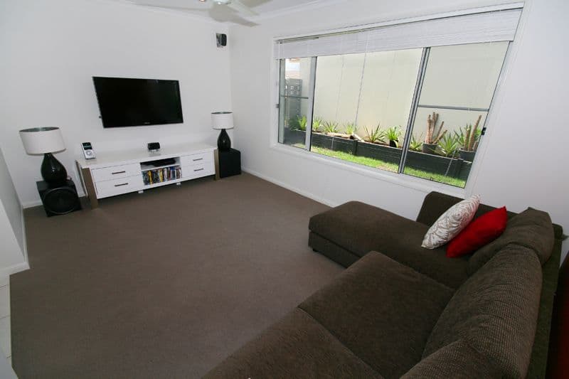 18 Chestwood Crescent, SIPPY DOWNS QLD 4556, Sippy Downs - Thumbnail 6