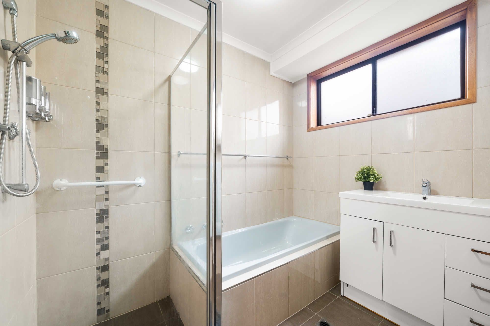 37 Megunya Crescent, Craigmore SA 5114, Craigmore - Thumbnail 3