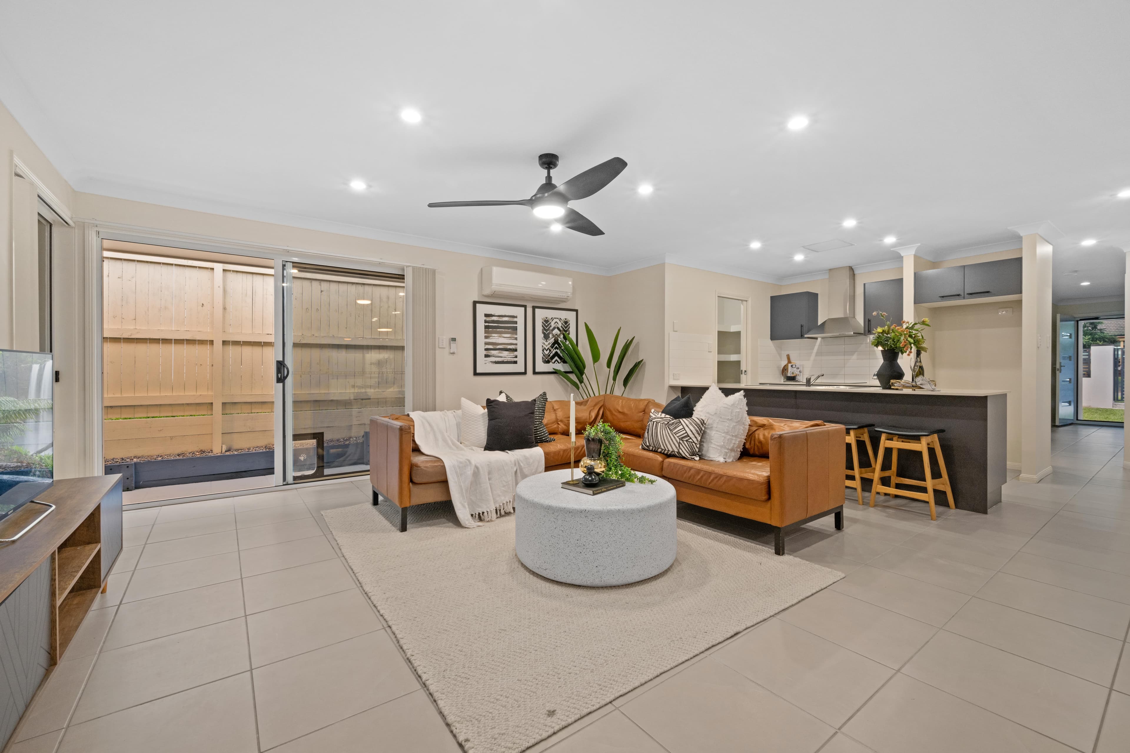 14 Chester Road, Eight Mile Plains QLD 4113, Eight Mile Plains - Thumbnail 4