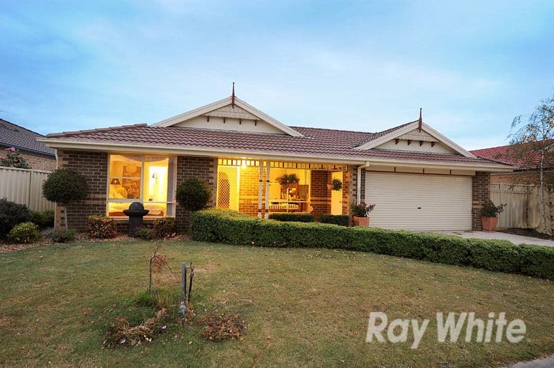 8 Sapphire Crescent, PAKENHAM VIC 3810, Pakenham - Image 1