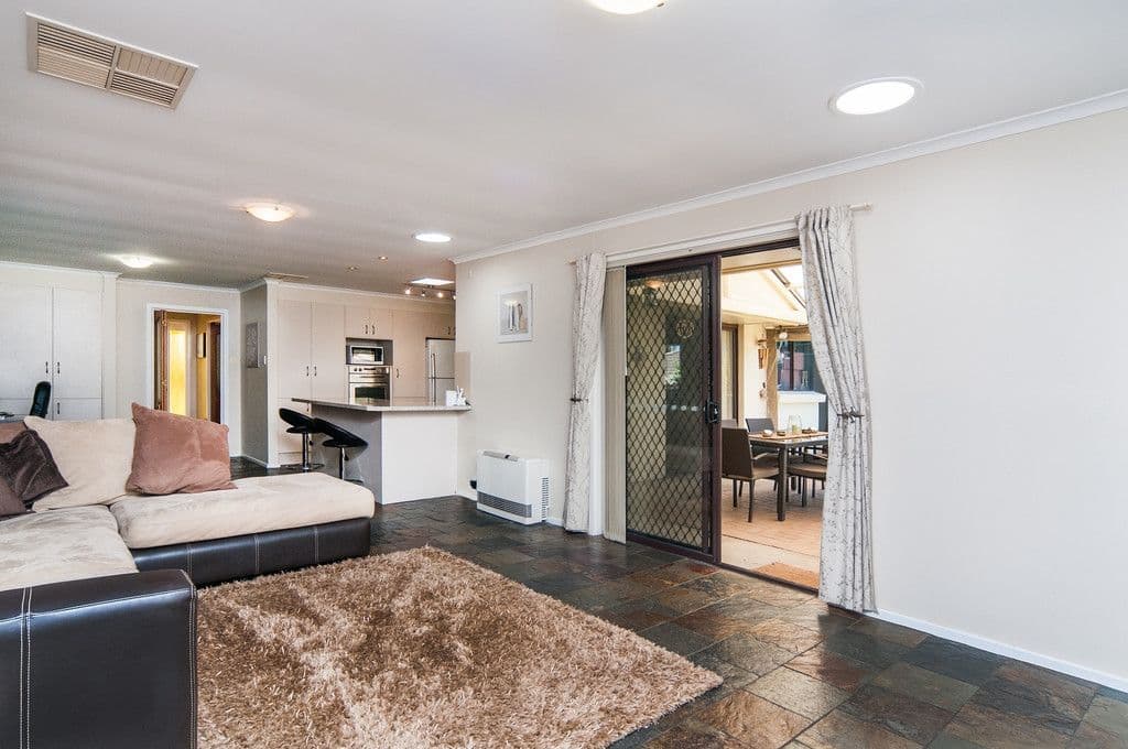 27 Campus Drive, ABERFOYLE PARK SA 5159, Aberfoyle Park - Thumbnail 3