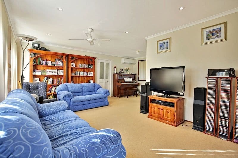 16 Rannoch Drive, West Nowra - Thumbnail 4