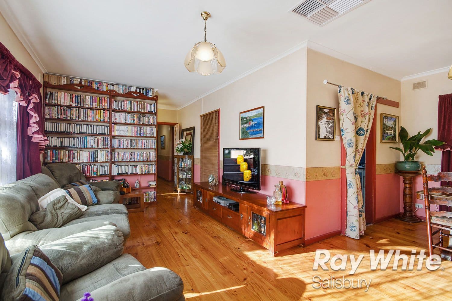 18 Barnes Crescent, Parafield Gardens SA 5107, Parafield Gardens - Thumbnail 3