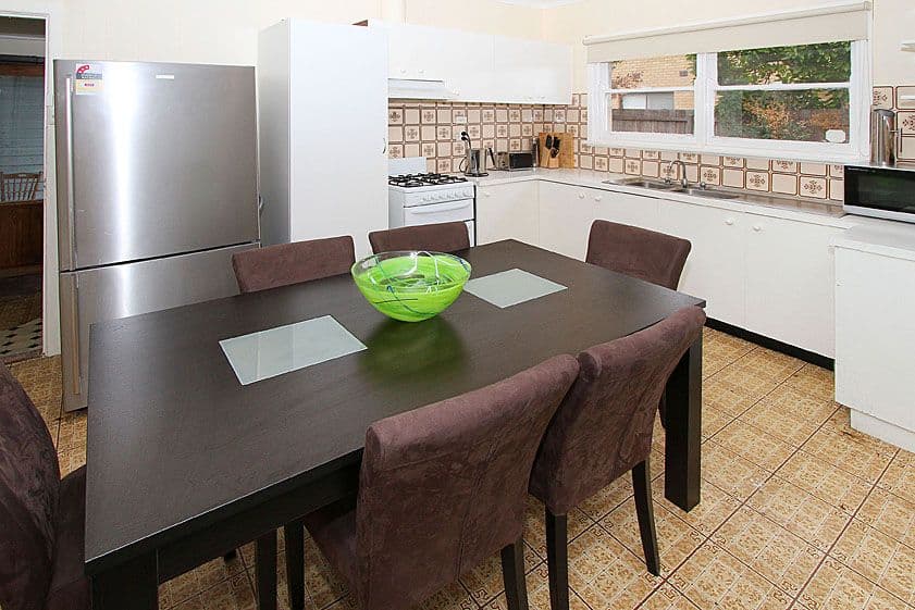81 Broadhurst Avenue, RESERVOIR VIC 3073, Reservoir - Thumbnail 2