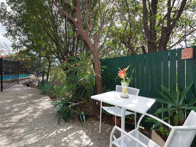 Unit 1, 47 Bramston Terrace, Herston QLD 4006, Herston - Thumbnail 2