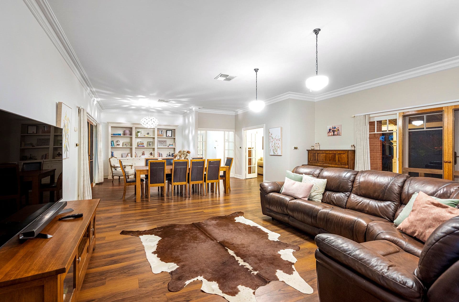 11 Leicester Close, Deepdale WA 6532, Deepdale - Thumbnail 2