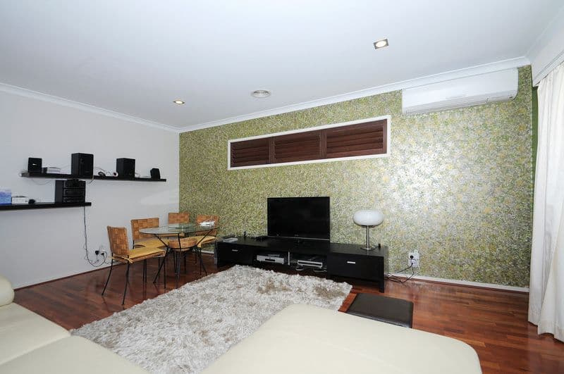 4 Blue Peppermint Court, LYNDHURST VIC 3975, Lyndhurst - Thumbnail 5