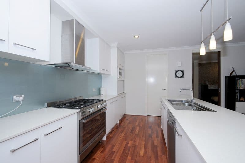 4 Blue Peppermint Court, LYNDHURST VIC 3975, Lyndhurst - Thumbnail 7