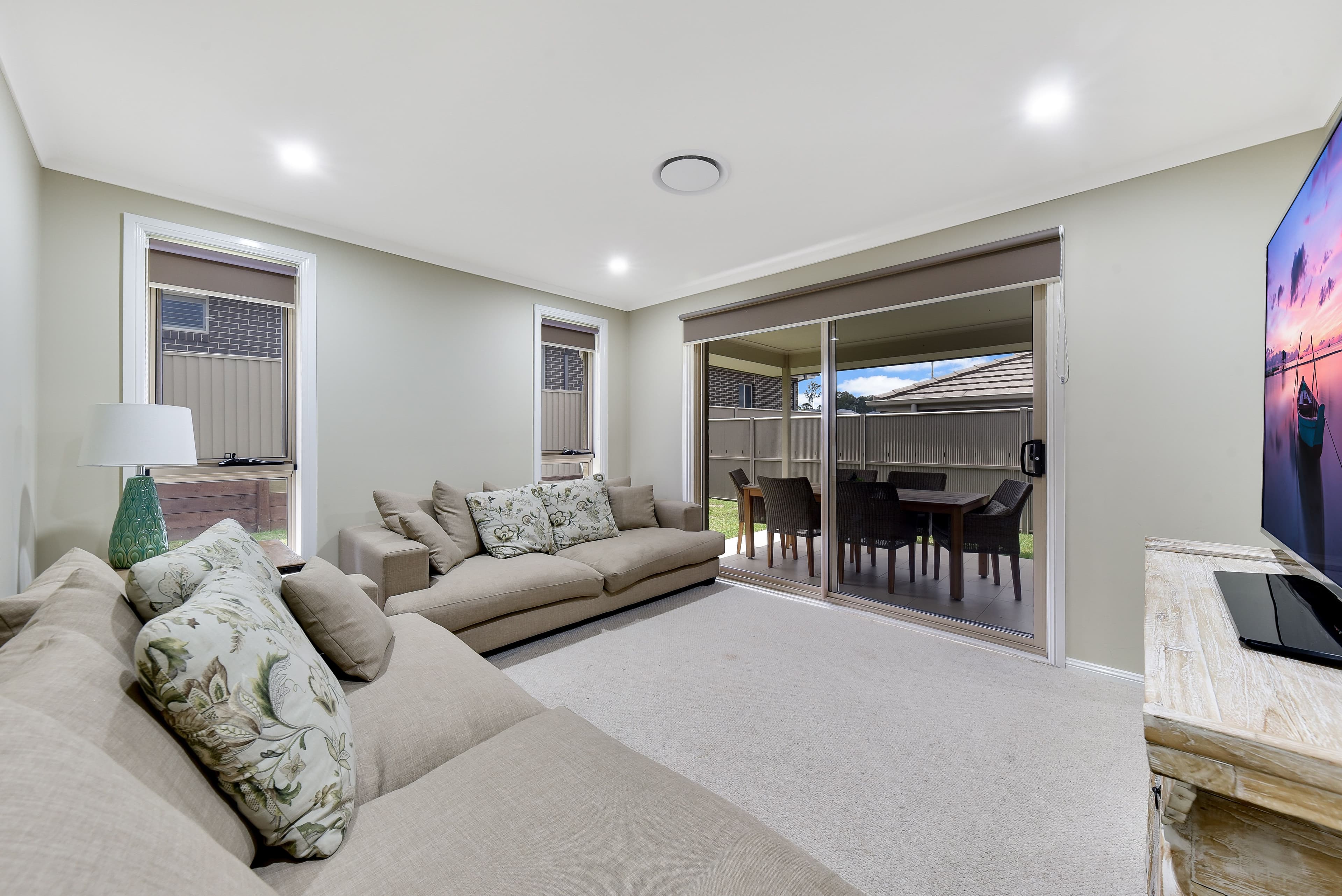 152 Hampshire Boulevard, Spring Farm NSW 2570, Spring Farm - Thumbnail 4