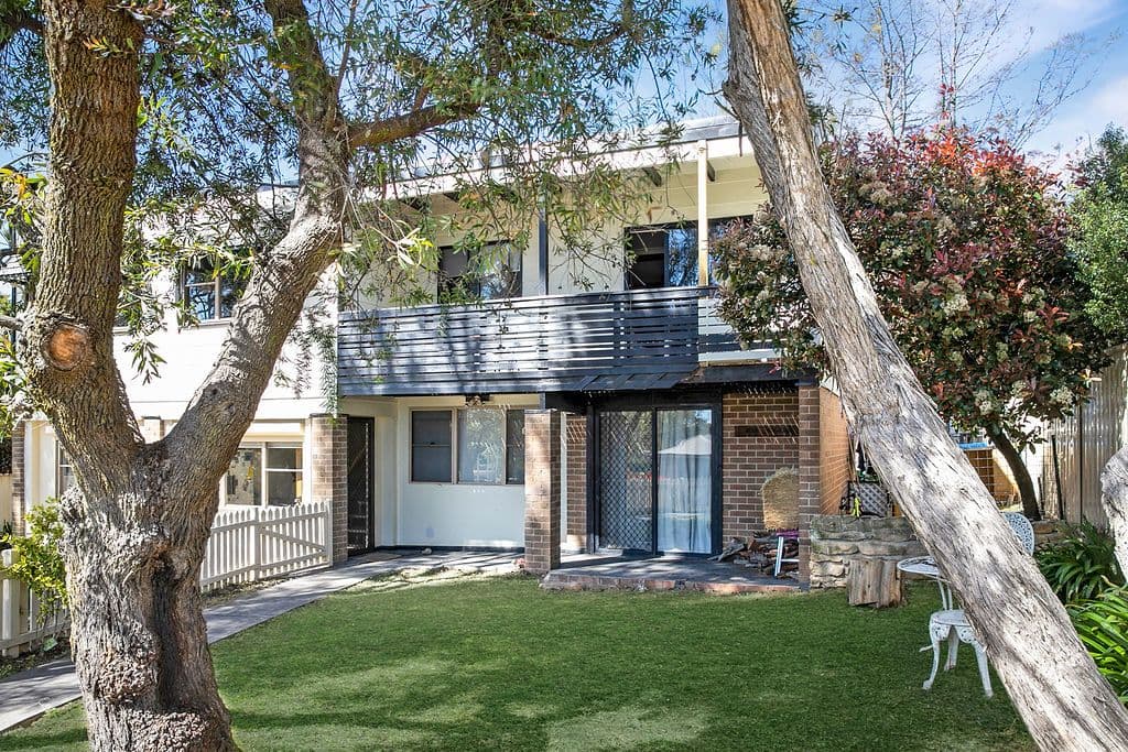 27 Ligar Street, Hill Top - Thumbnail 2