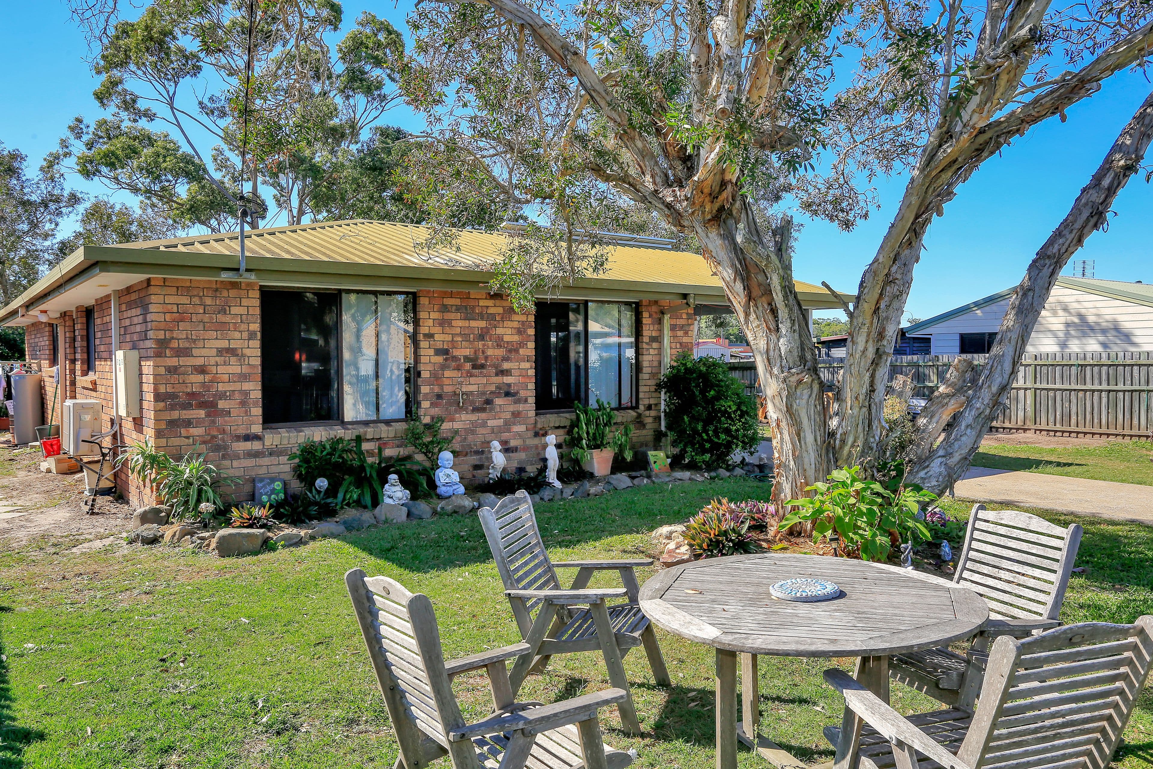 103 Hammond Street, Urangan QLD 4655, Urangan - Thumbnail 2